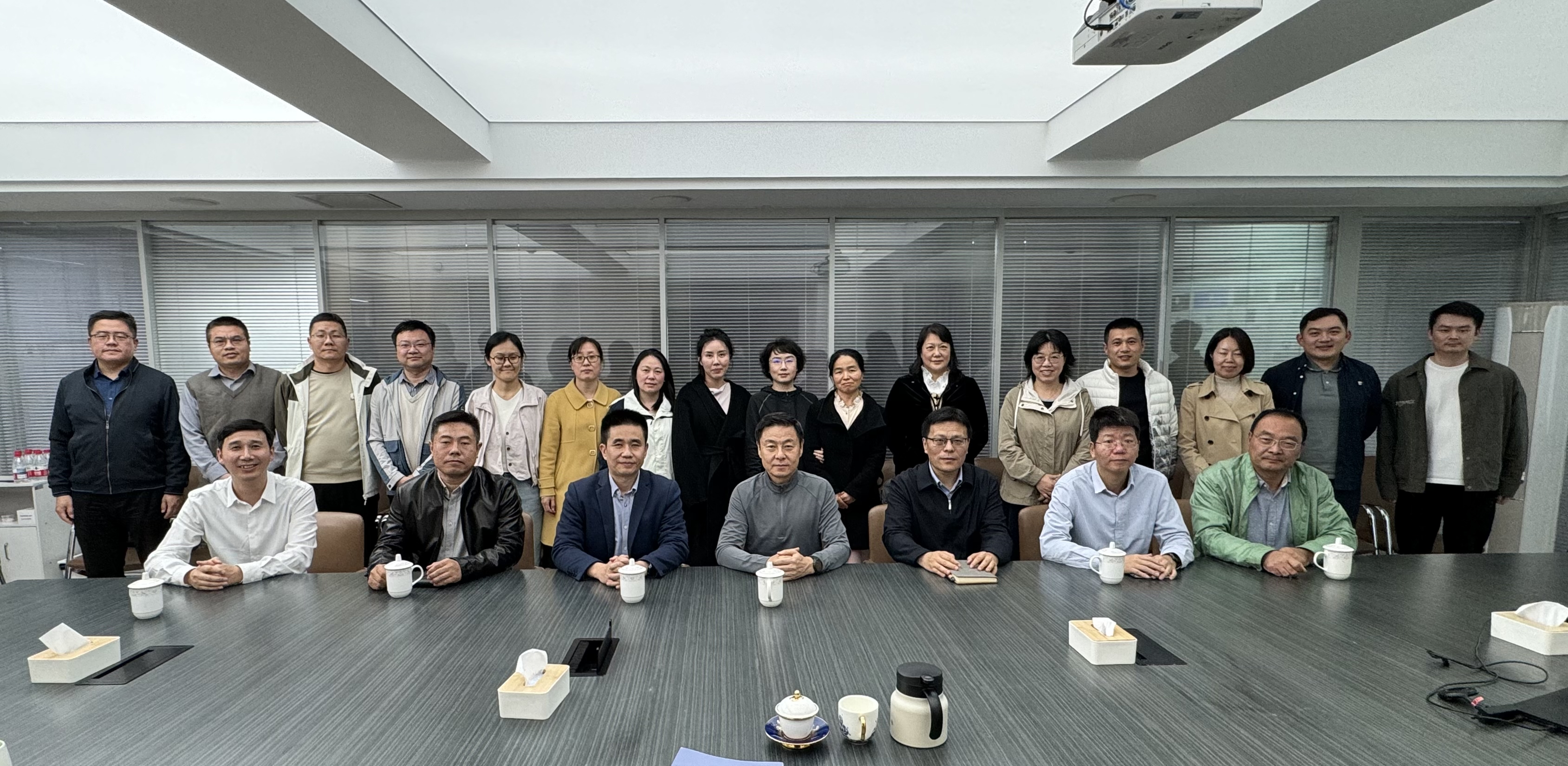 1760403958764537.jpg 1760403958764537.jpg